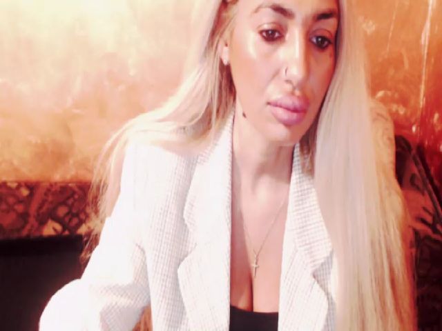 Live sex webcam photo for Goodspleasure #269600321