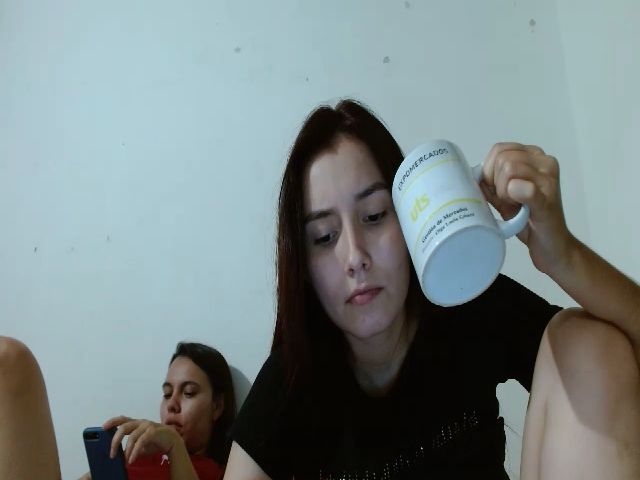 Live sex webcam photo for Girlhot29 #269599404