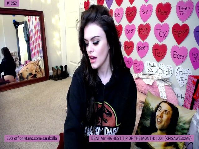 Live sex webcam photo for SaraBellaaa #269594914