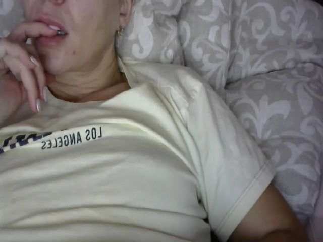 Live sex webcam photo for Diamoon #269611155
