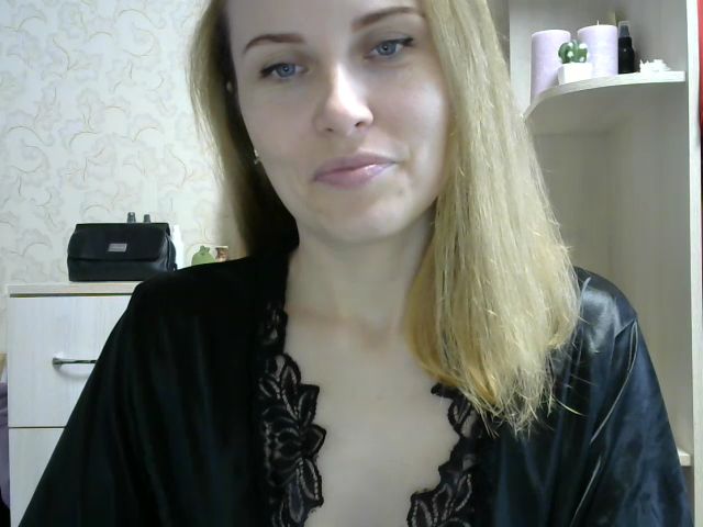 Live sex webcam photo for TrisMery #269599874