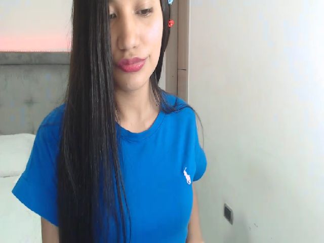 Live sex webcam photo for Noha_24_ #269605088