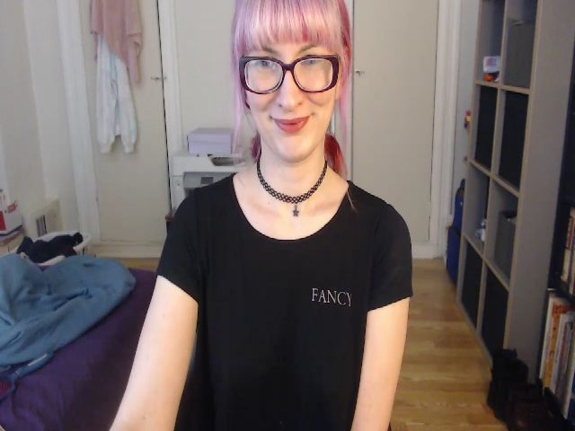 Live sex webcam photo for IvyGirl #269592702