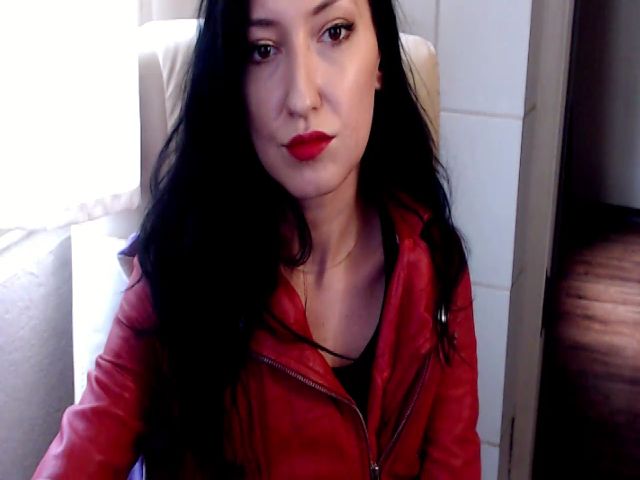 Live sex webcam photo for MistressNadia #269600797