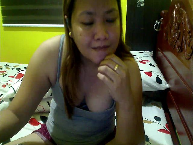 Live sex webcam photo for LiL_Spermaid #269601090