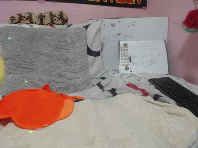 Live sex webcam photo for aodanis #269593785