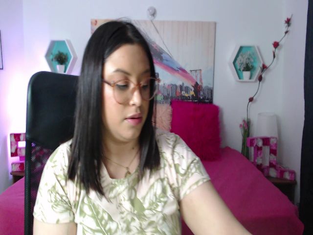 Live sex webcam photo for Sexualmilena #269592500