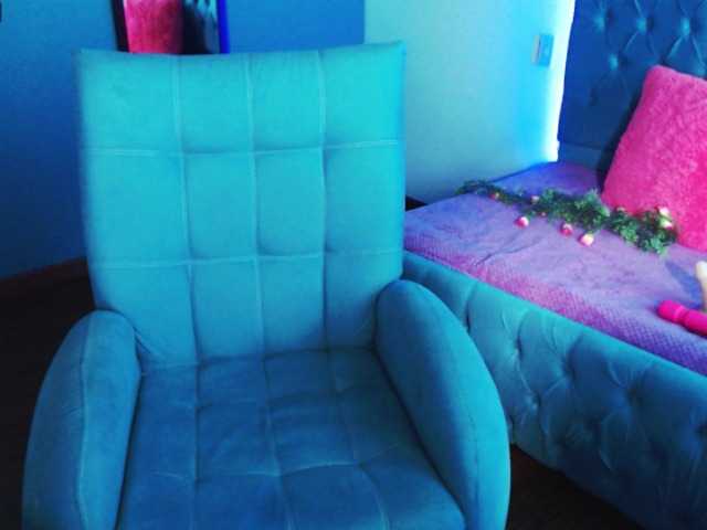 Live sex webcam photo for Helen-Klaus #269603212