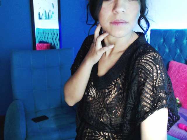 Live sex webcam photo for Helen-Klaus #269608317