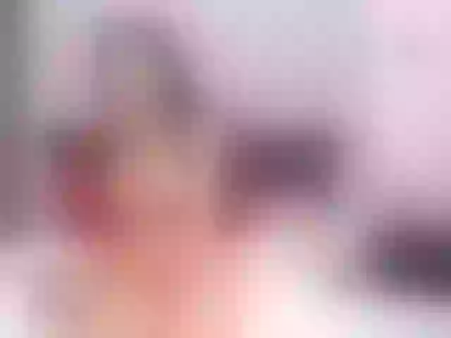 Live sex webcam photo for LizGutierrez #269593556