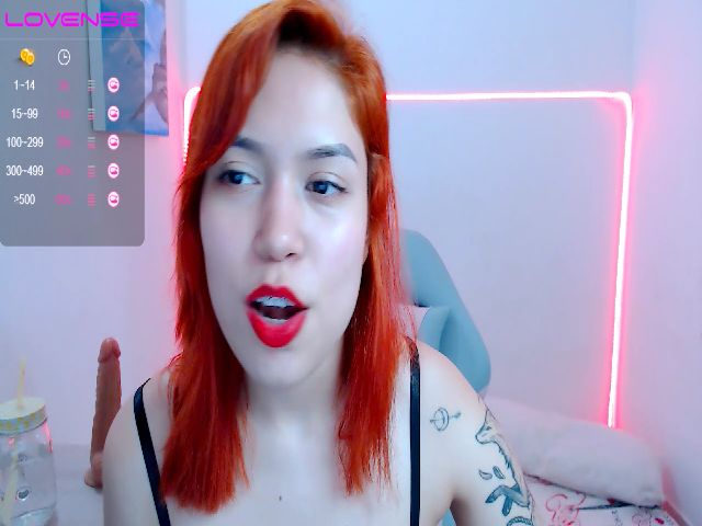 Live sex webcam photo for Jade_27 #269594462