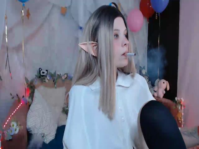 Live sex webcam photo for Miss_Toree #269594414