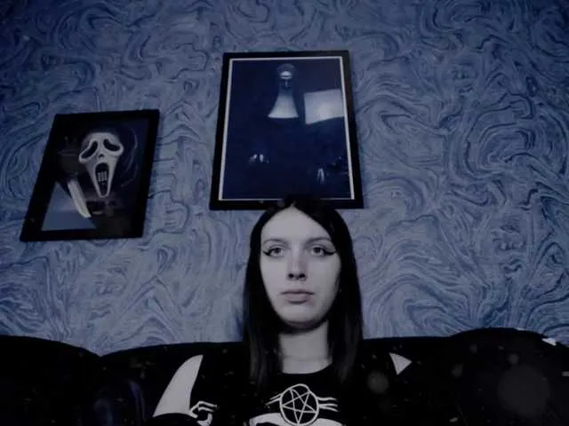 Live sex webcam photo for EllaDark #269603217