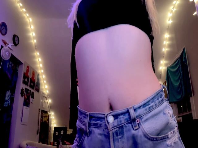 Live sex webcam photo for RosieVice #269593037