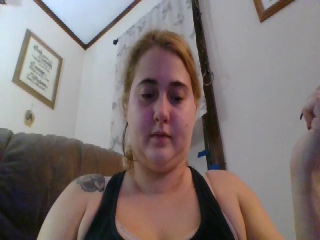 Live sex webcam photo for loveliveshere #269594378