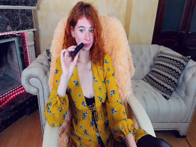 Live sex webcam photo for LillianCurly #269609165