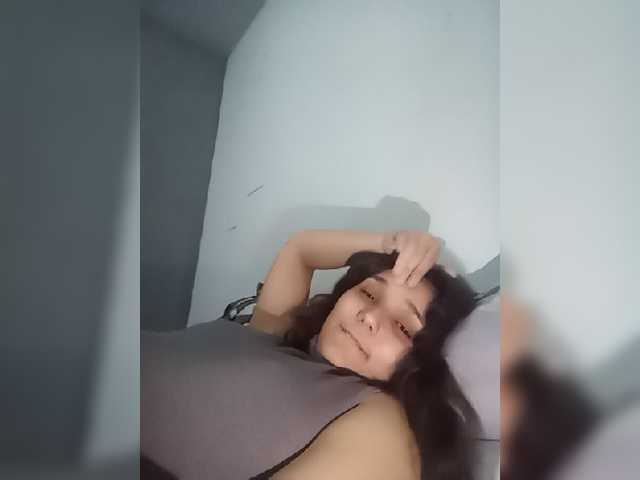 Live sex webcam photo for Pivaras #269593077