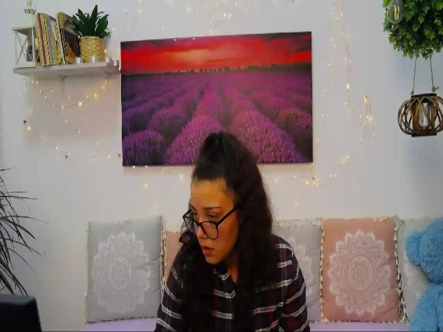 Live sex webcam photo for Leya_ice #269600886