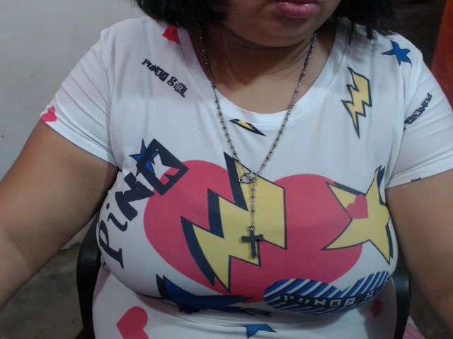 Live sex webcam photo for Sexycarolin22 #269610997