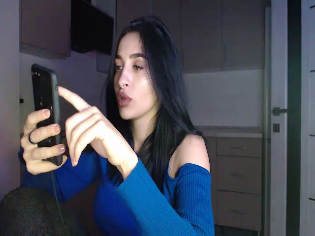 Live sex webcam photo for AniBrixx #269612046