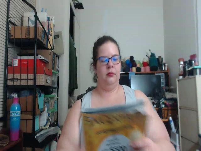 Live sex webcam photo for SaffronBurke #269594881