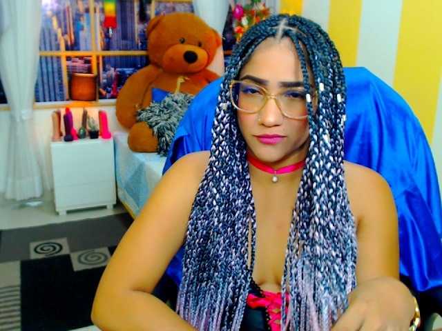 Live sex webcam photo for Eloveskamy #269618729