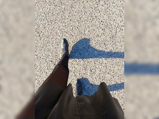 Live sex webcam photo for relishsavor #269617407