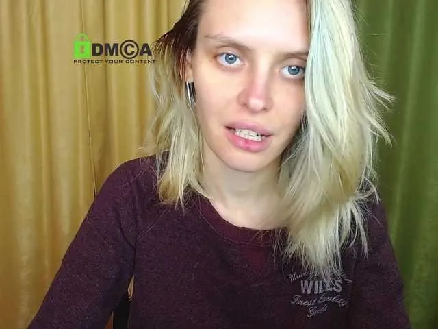 Live sex webcam photo for gloriawoo #269613550