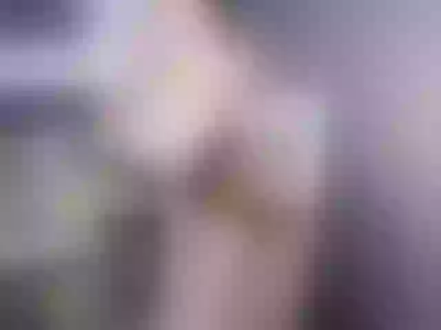 Live sex webcam photo for -EliSwan- #269625749