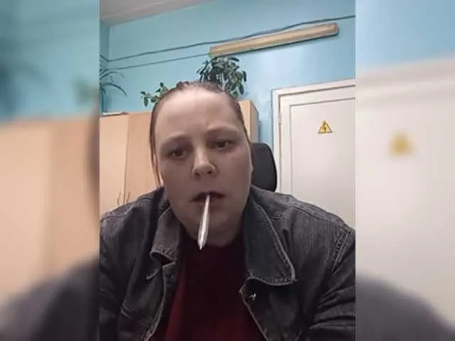 Live sex webcam photo for RealWitch #269621736