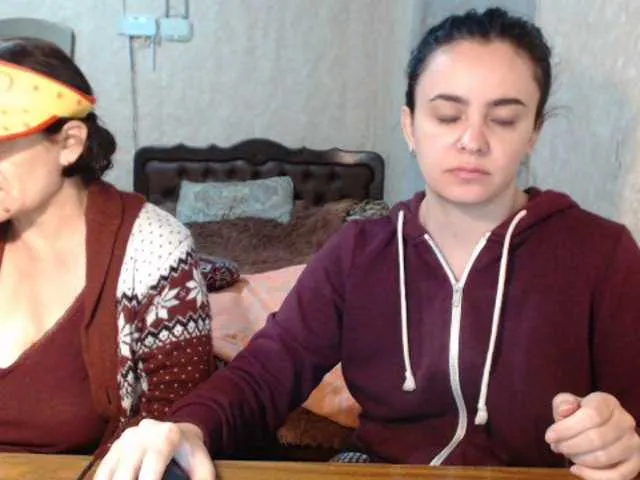 Live sex webcam photo for Katernia48 #269626903