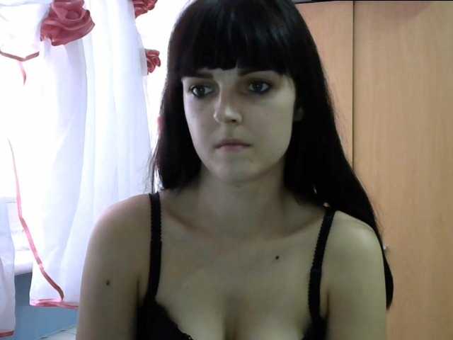 Live sex webcam photo for HotBrianna #269622345