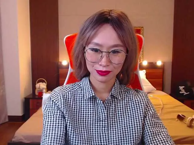 Live sex webcam photo for LiuSeon #269626251