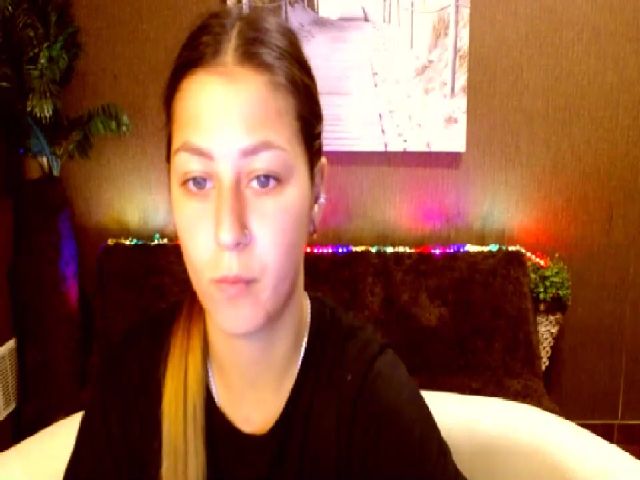 Live sex webcam photo for MsDream_ #269616918