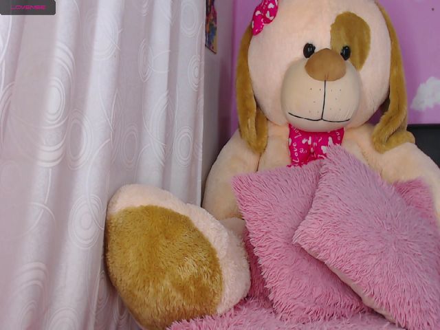 Live sex webcam photo for Sharfresita #269615821