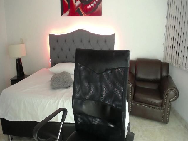 Live sex webcam photo for Sasha_cameron #269630532