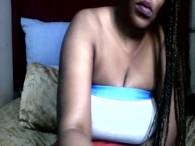 Live sex webcam photo for CHUBBY1X #269630598