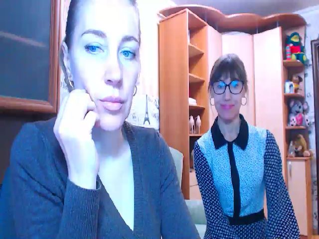Live sex webcam photo for Oly_nice_ #269622811