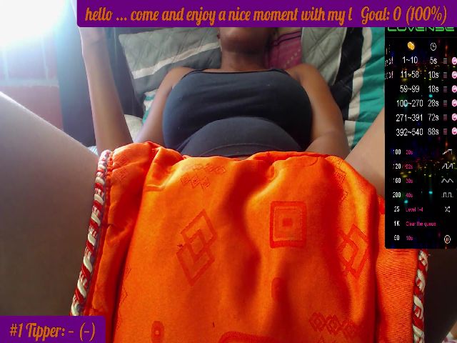 Live sex webcam photo for BIGXXBOOBS #269625035