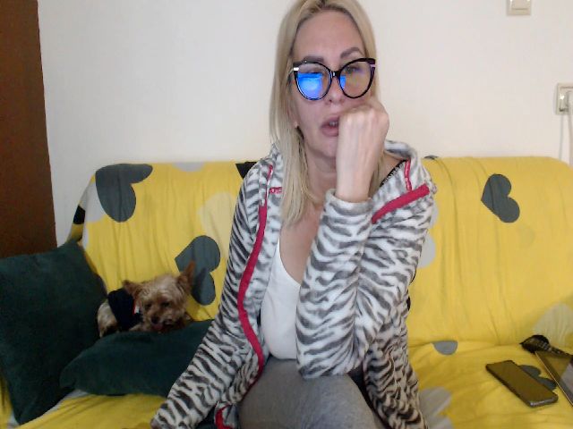 Live sex webcam photo for Stephycute #269627763