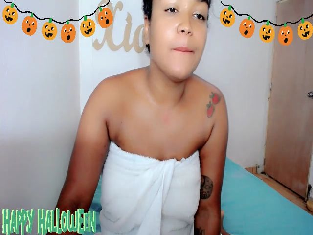 Live sex webcam photo for xxiomy_ #269625503