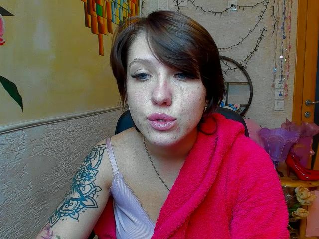 Live sex webcam photo for Reginasmilee #269617298