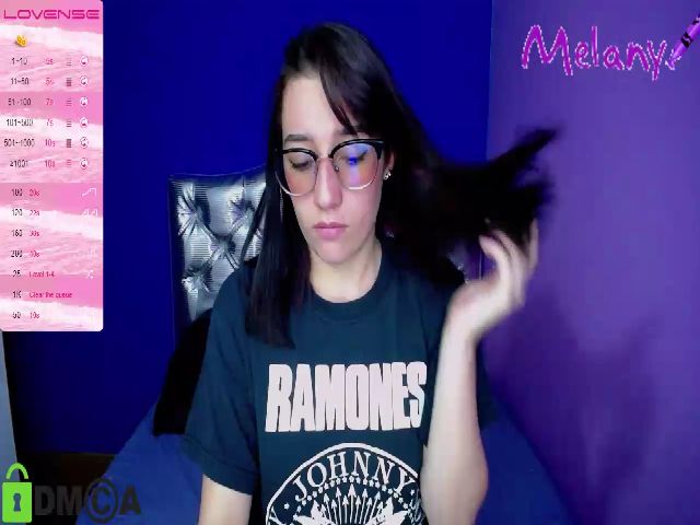 Live sex webcam photo for Melanie12_ #269617239