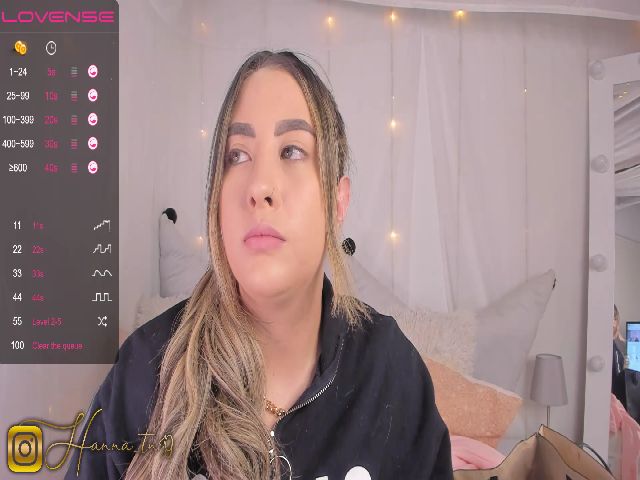 Live sex webcam photo for Hanna_tn #269620956