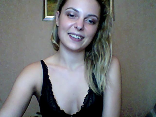 Live sex webcam photo for BreeAngel #269625071