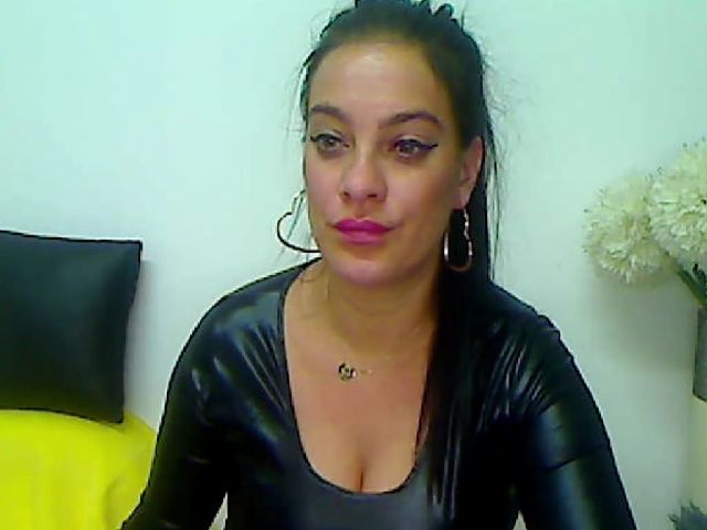 Live sex webcam photo for MissEva0 #269629434