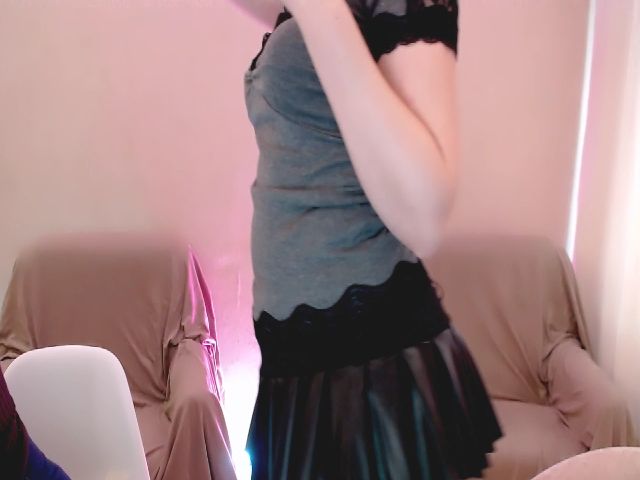 Live sex webcam photo for ChelseaMoon #269621287