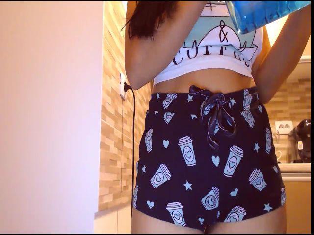 Live sex webcam photo for Sweety_Esther #269628499