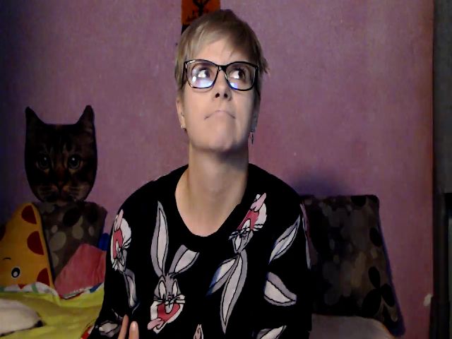 Live sex webcam photo for IamMiky #269629536