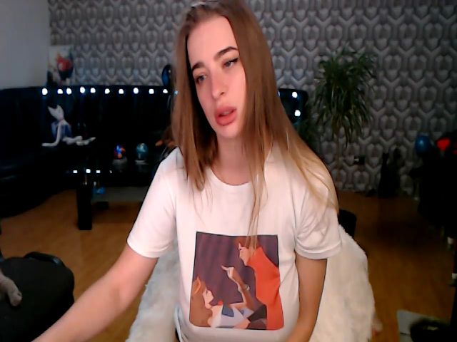 Live sex webcam photo for An_Basset #269623391